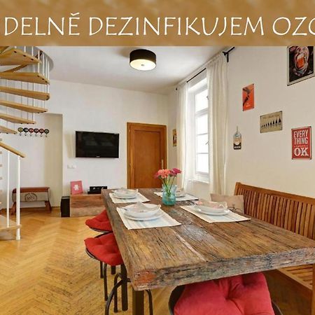 Historic Centre Apartments VII Praha Bagian luar foto